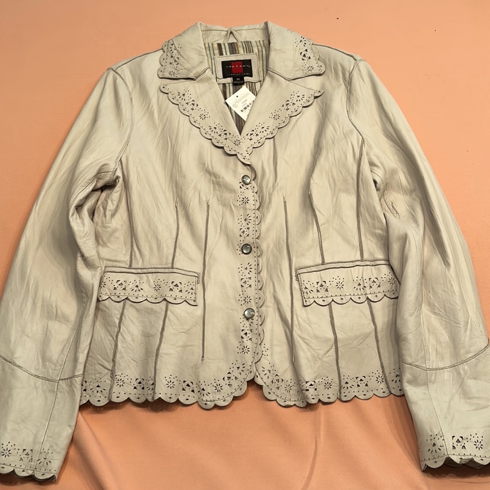 New GALLERY Lamb Leather Jacket. Size M.